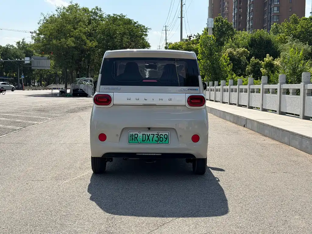 Wuling MINIEV 2025