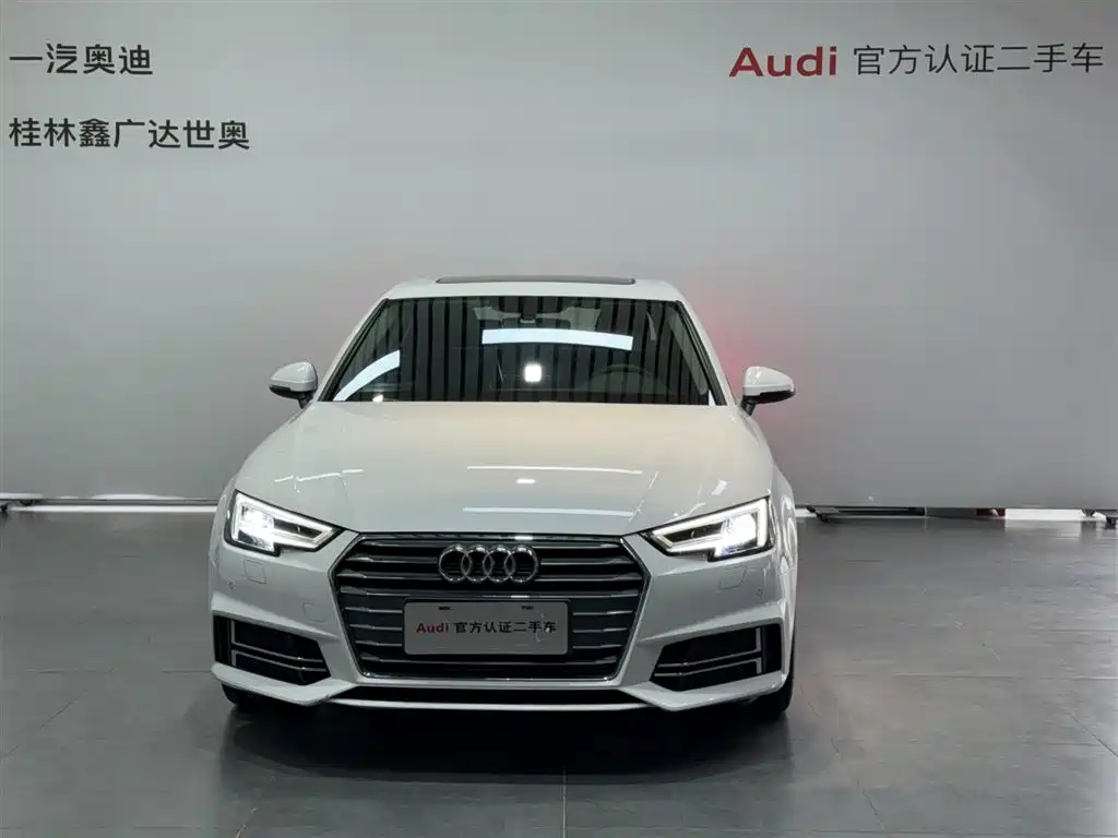 Audi A4L 2018 — фото 2