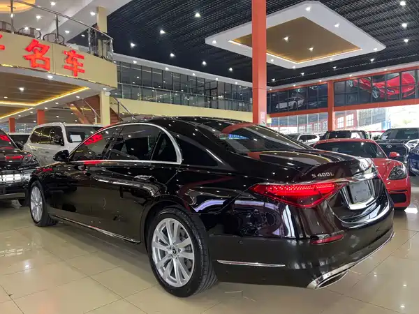 Mercedes-Benz S-Class 2023