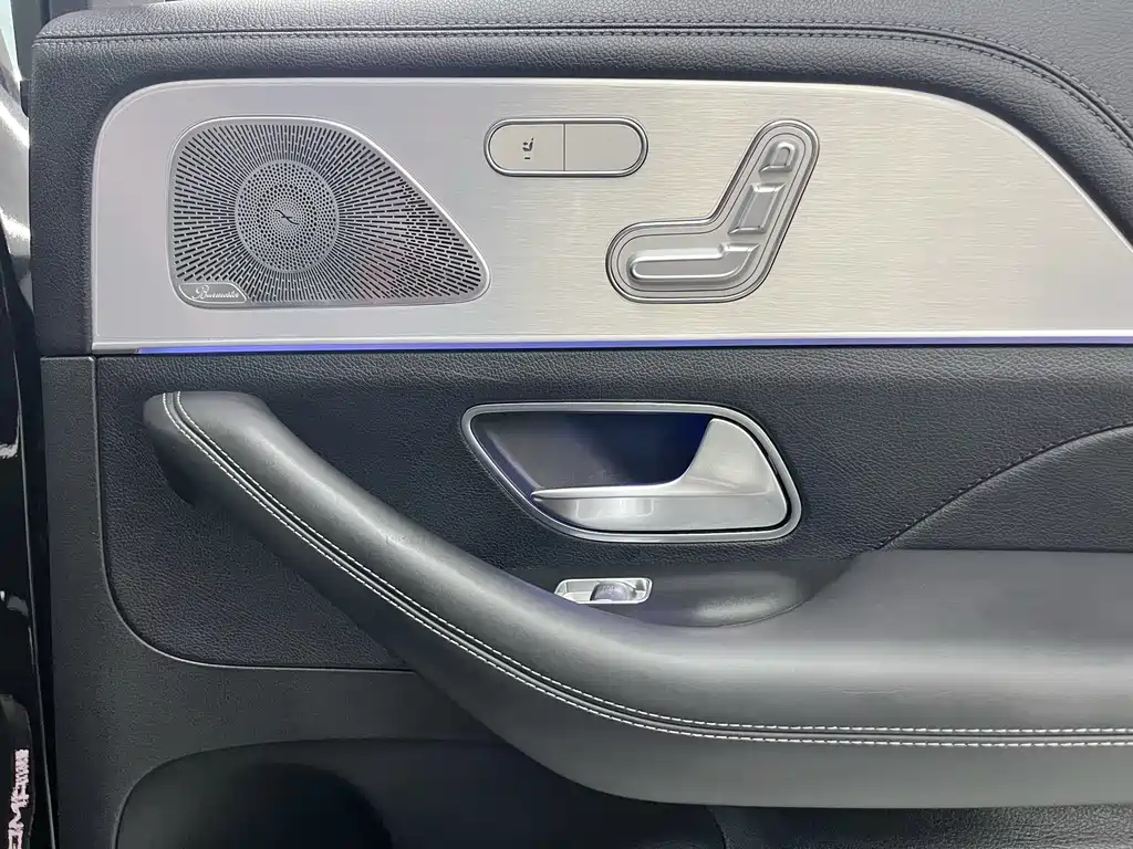 Mercedes-Benz GLE AMG 2020 — фото 12