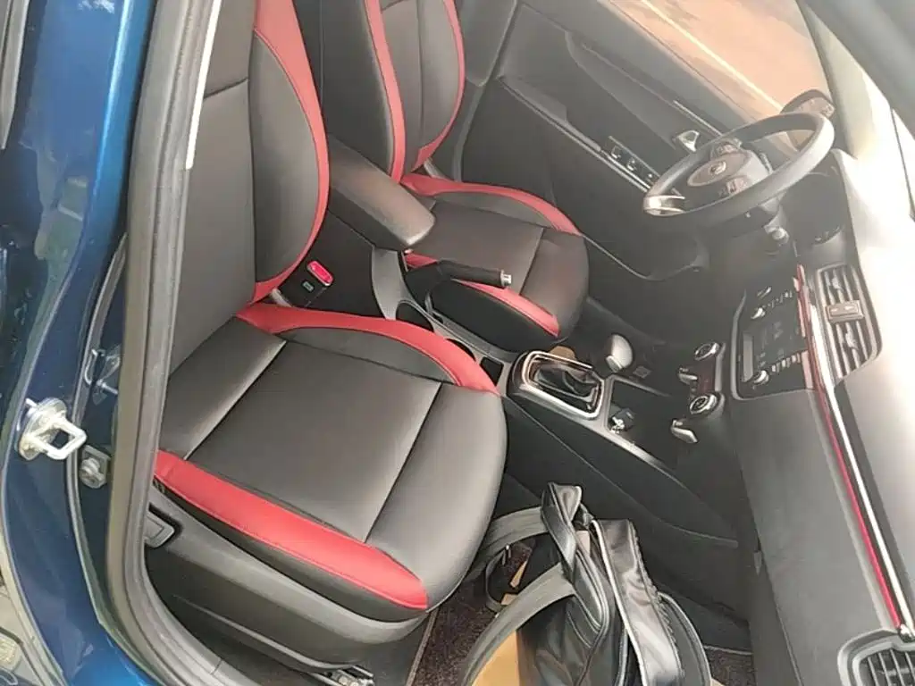 Kia KX CROSS 2018 — фото 25