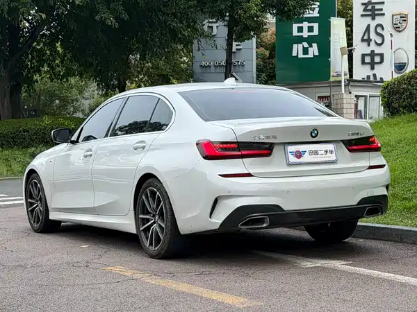BMW 3 Series 2022
