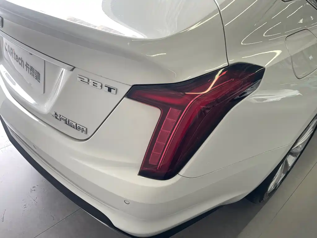 Cadillac CT5 2020 — фото 10