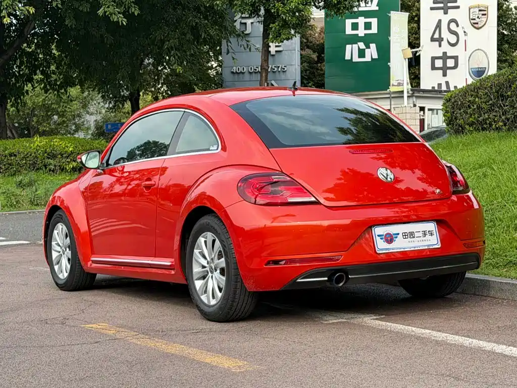 Volkswagen Beetle 2017 — фото 4