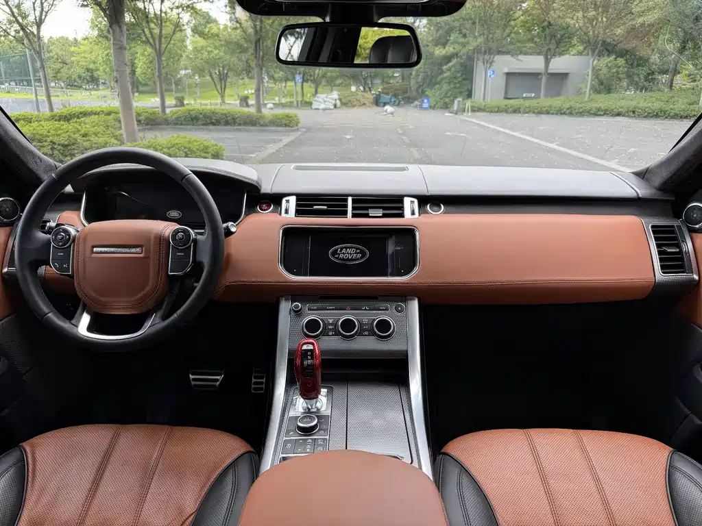 Land Rover Range Rover Sport 2014 — фото 9