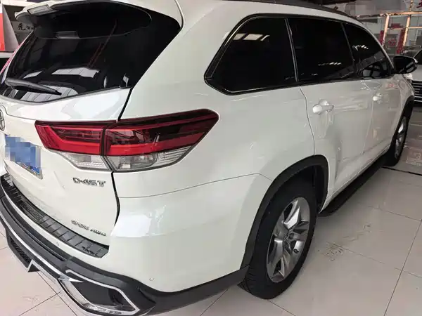 Toyota Highlander 2019