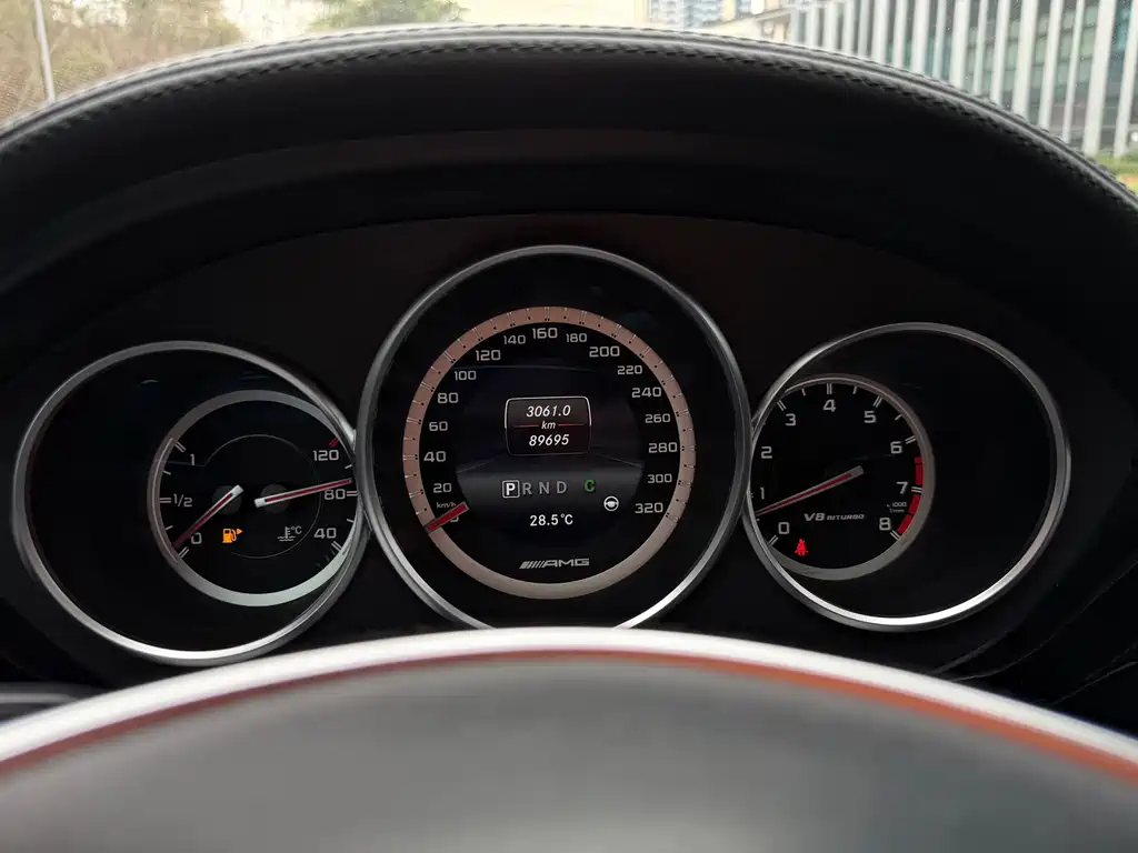 Mercedes-Benz CLS AMG 2016 — фото 18