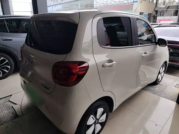 Wuling Hongguang MINIEV 2025