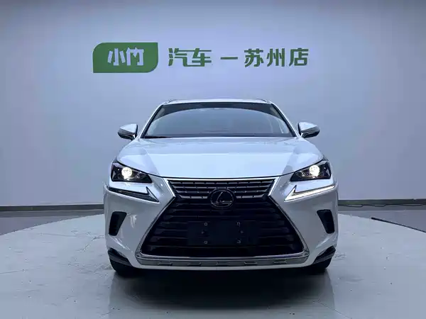 Lexus NX 2021