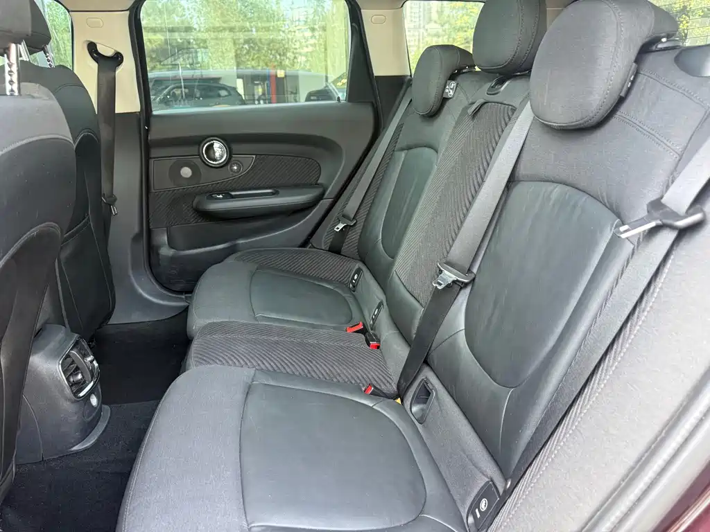 MINI Clubman 2015