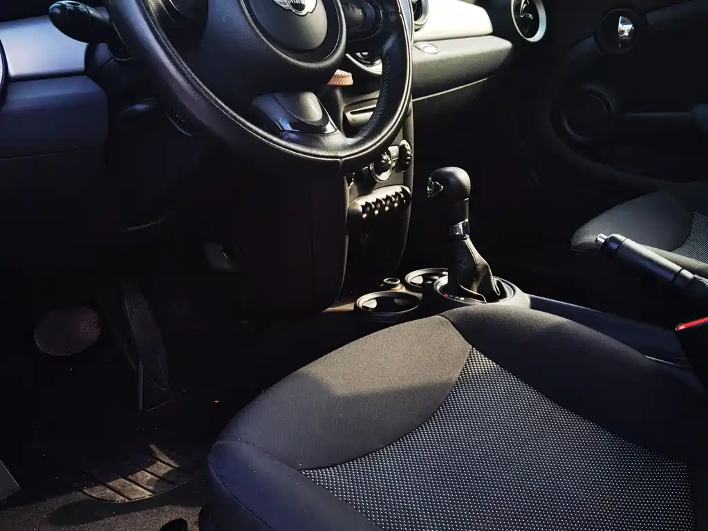 MINI Clubman 2011 — фото 12