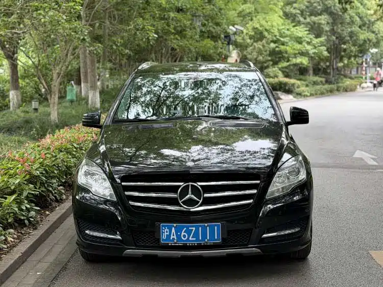 Mercedes-Benz R-Class 2017 — фото 2