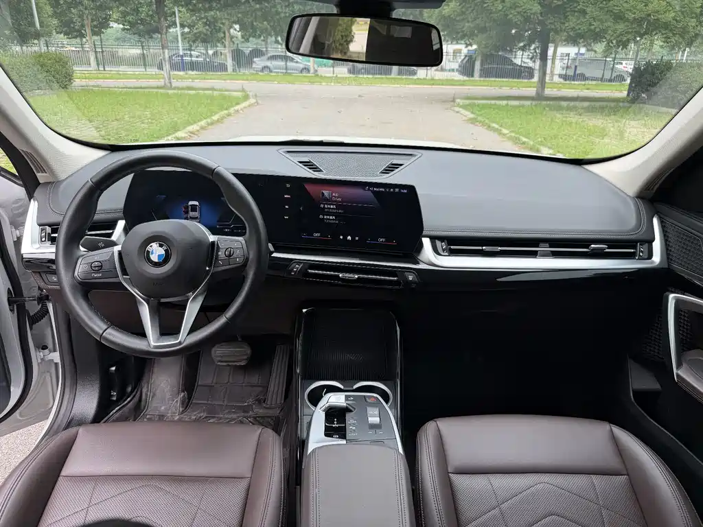 BMW X1 2023 — фото 13