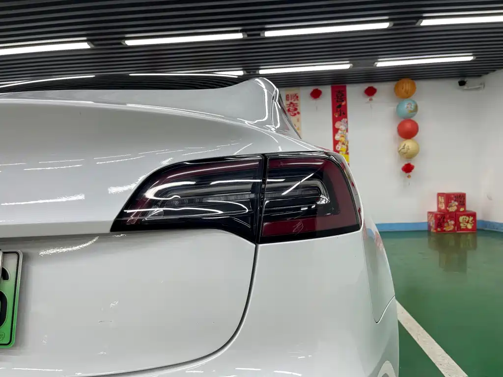 Tesla Model 3 2020 — фото 28