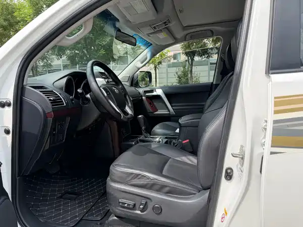 Toyota Prado 2014