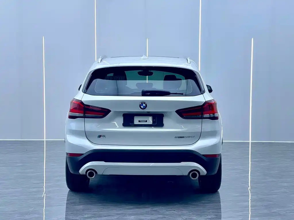 BMW X1 2022 — фото 14
