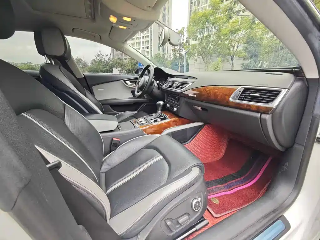 Audi A7 2015 — фото 13