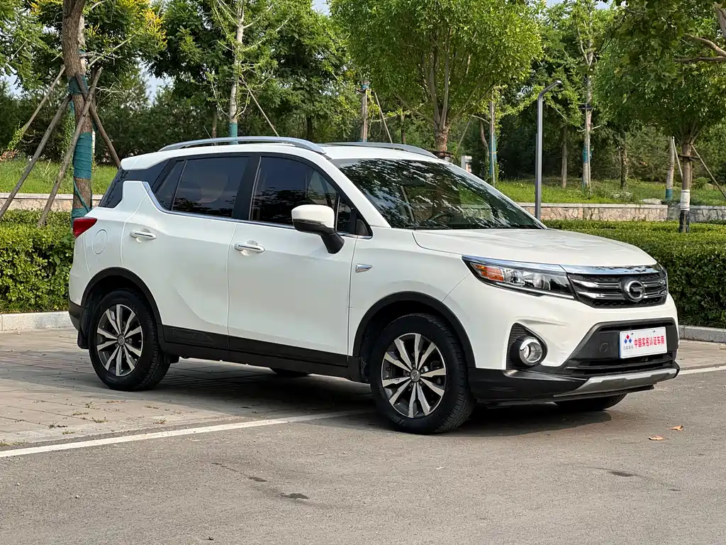 GAC Motor Trumpchi GS3 2019 — фото 3