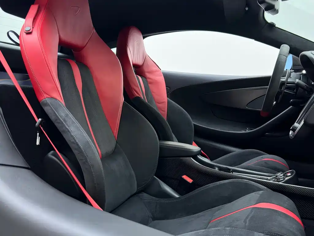 McLaren 570 2019 — фото 14