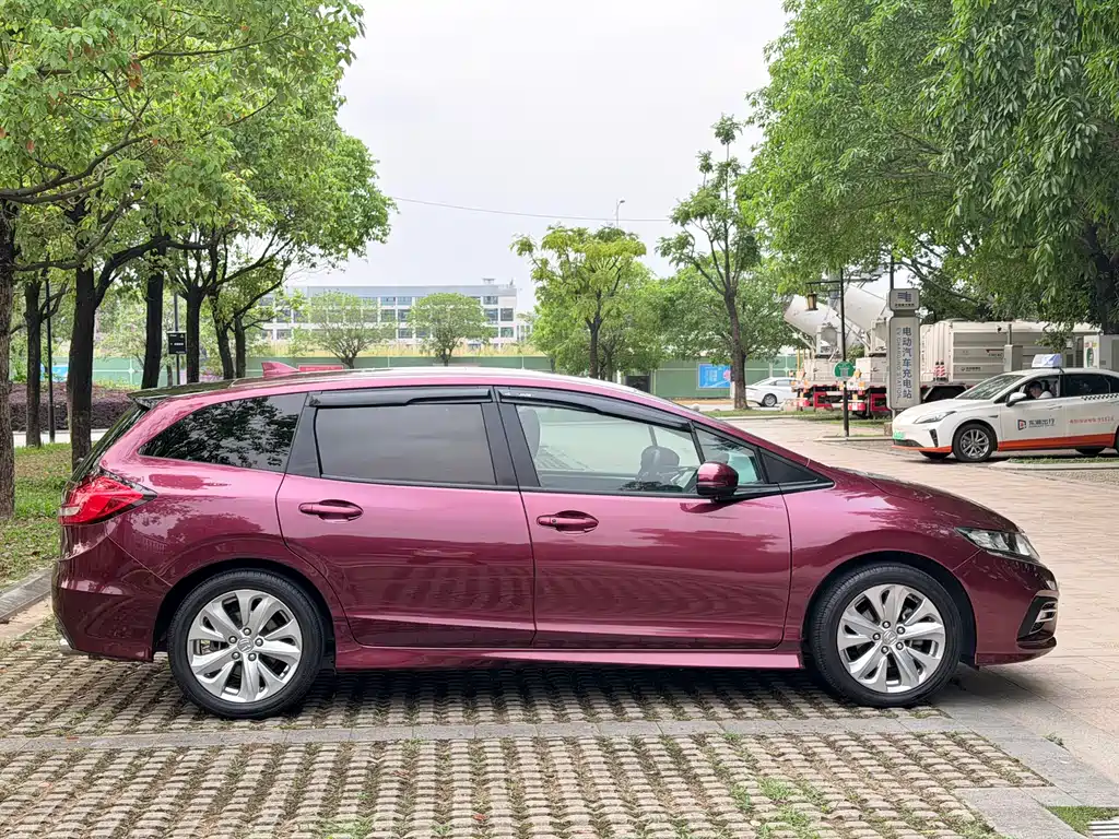 Honda Jade 2019 — фото 17