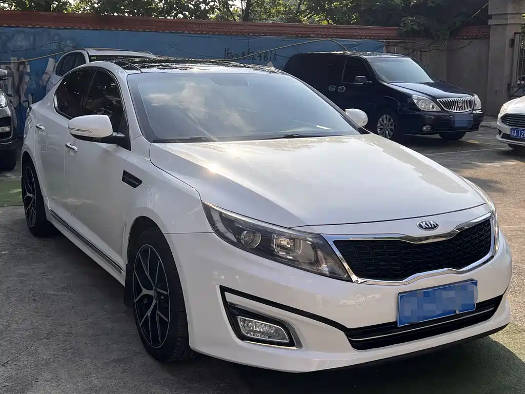 Kia K5 2015 — фото 16