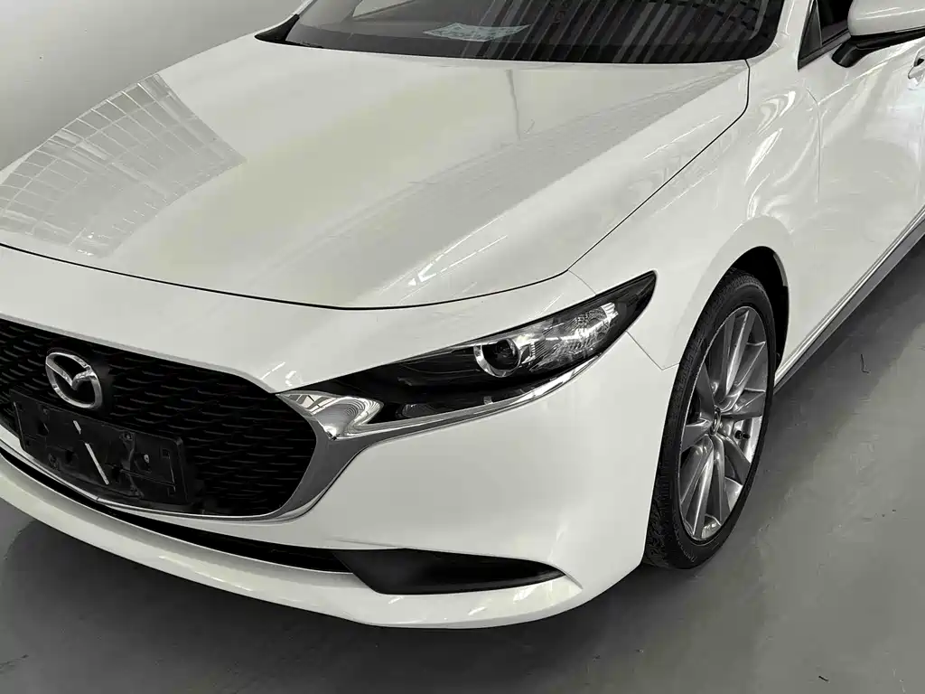 Mazda 3 Axela 2021