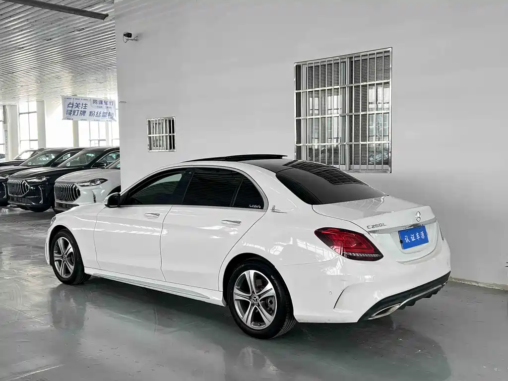 Mercedes-Benz C-Class 2019