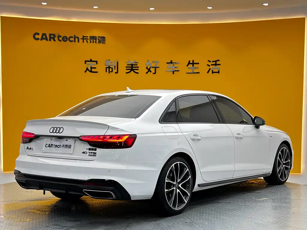 Audi A4L 2024 — фото 28
