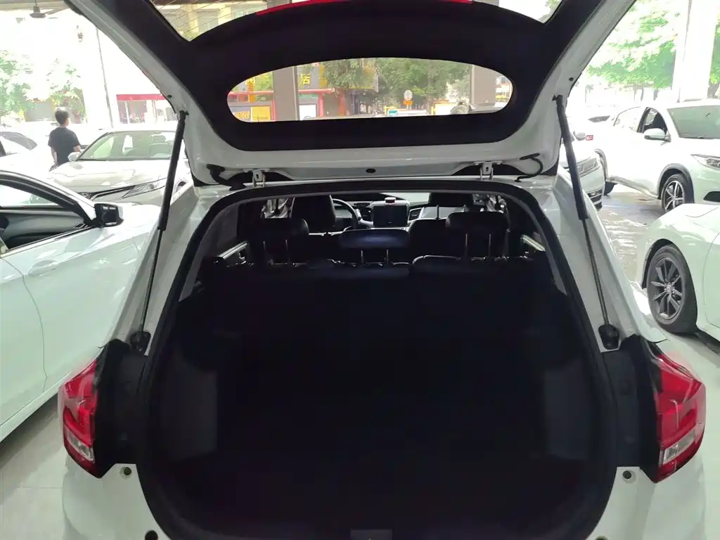 Honda Jade 2018 — фото 10