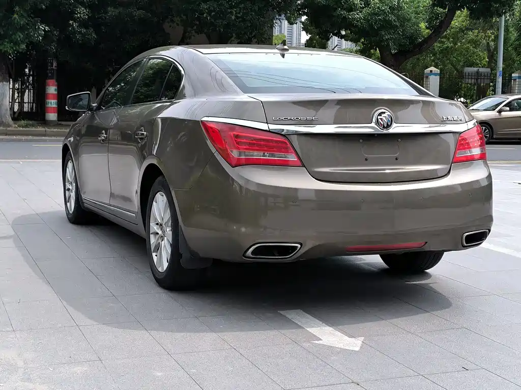 Buick LaCrosse 2015 — фото 4