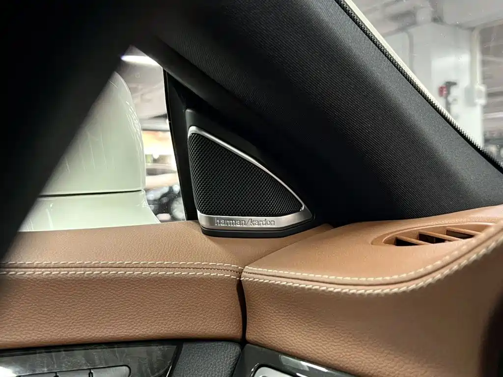 Mercedes-Benz CLS 2017 — фото 13