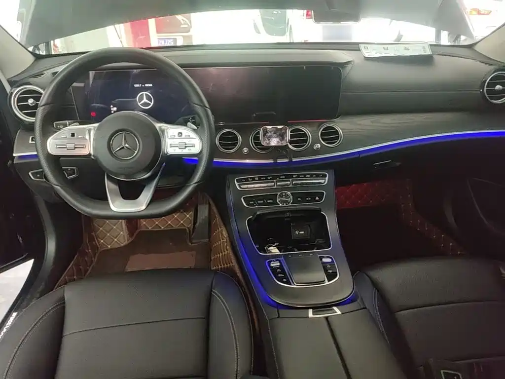 Mercedes-Benz E-Class 2020 — фото 10