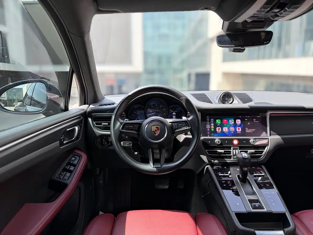 Porsche Macan 2022 — фото 13