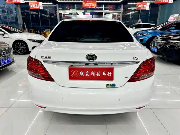 BYD e5 2016