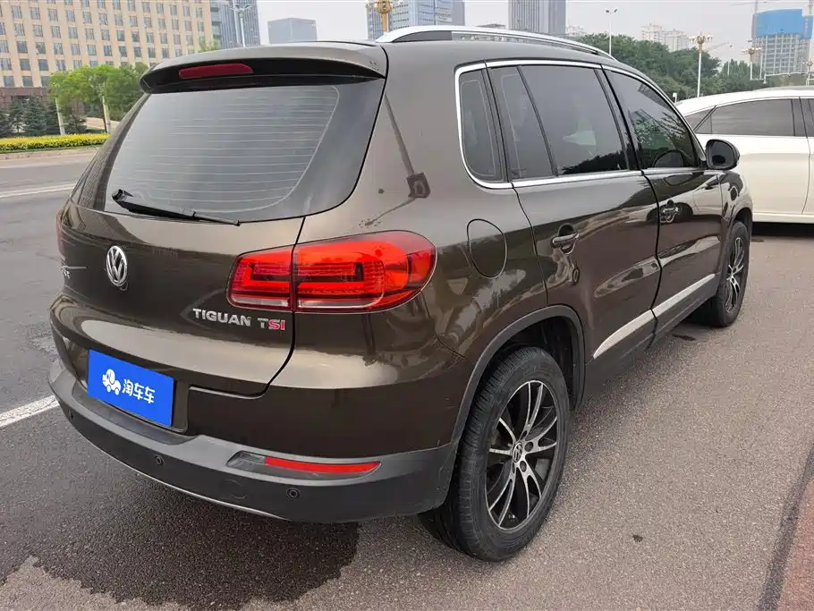 Volkswagen Tiguan 2015 — фото 3