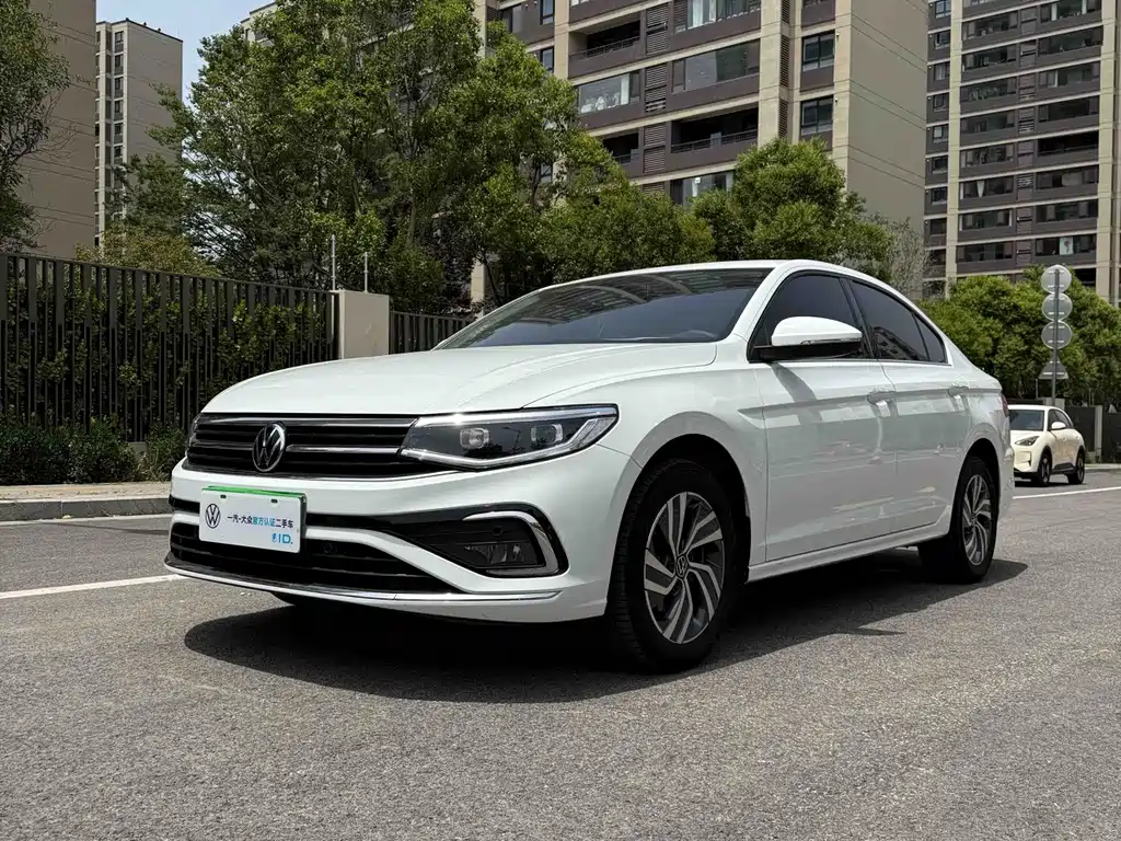 Volkswagen Bora 2023