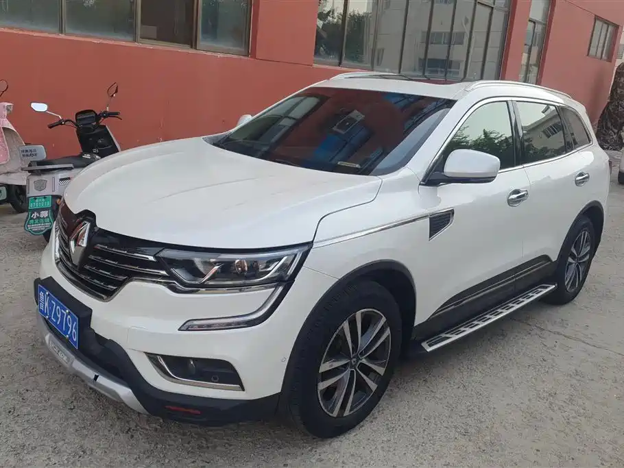 Renault Koleos 2017 — фото 1