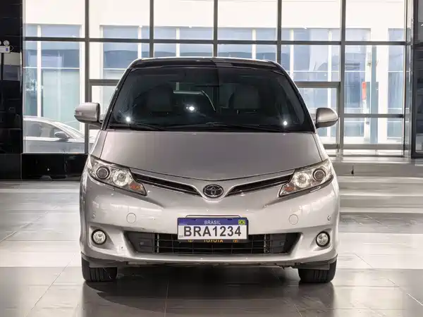 Toyota Previa 2012