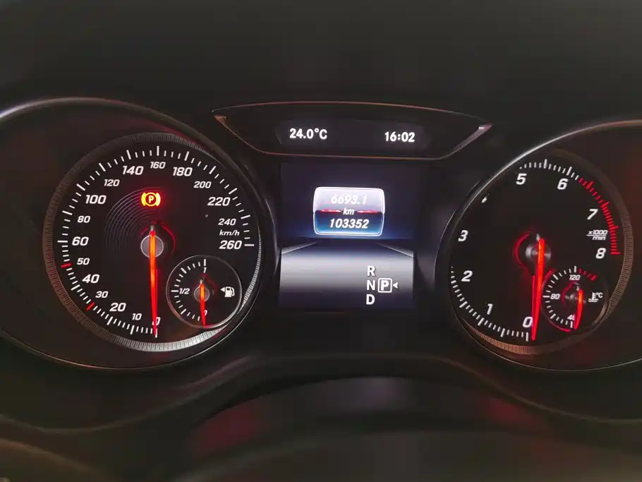 Mercedes-Benz CLA 2018 — фото 14