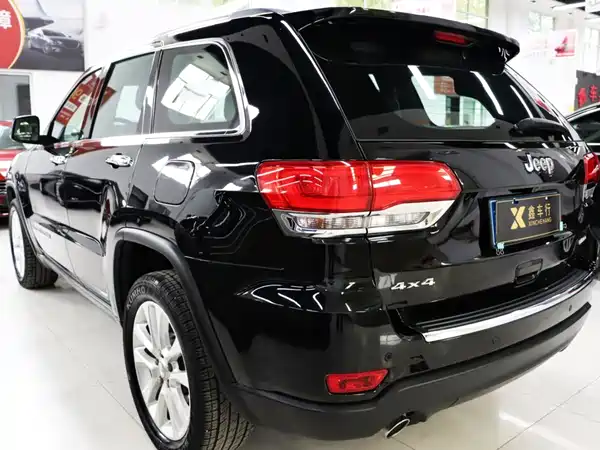 Jeep Grand Cherokee 2019