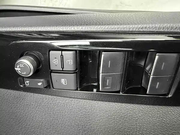 Toyota Camry 2023