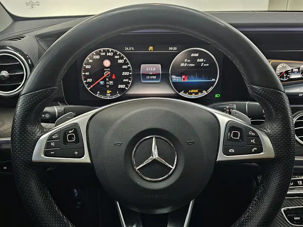 Mercedes-Benz E-Class 2016 — фото 7