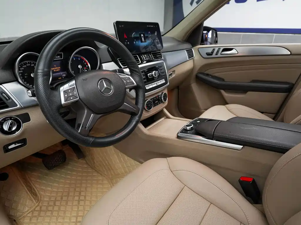 Mercedes-Benz M-Class 2014 — фото 8