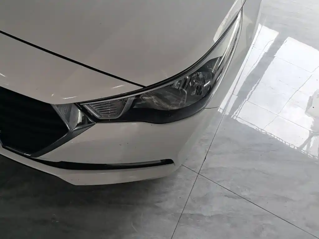 Hyundai Verna 2018 — фото 24