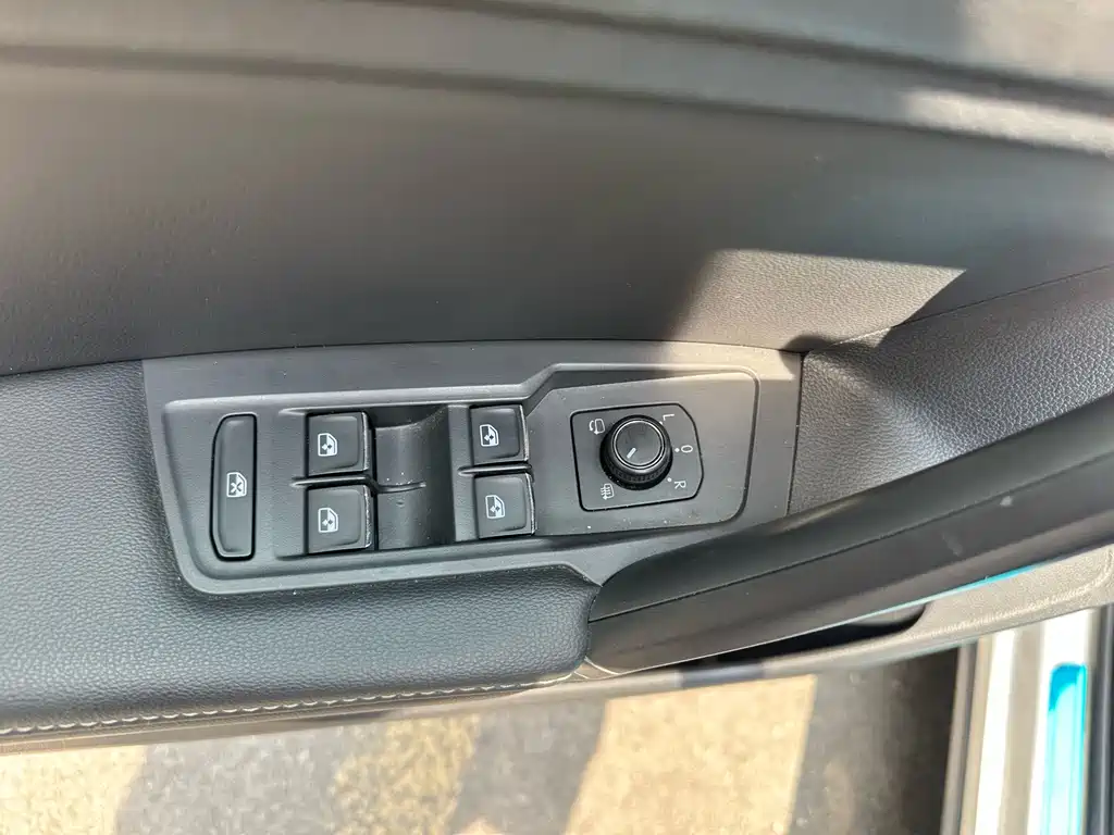 Volkswagen Tiguan L 2019 — фото 20