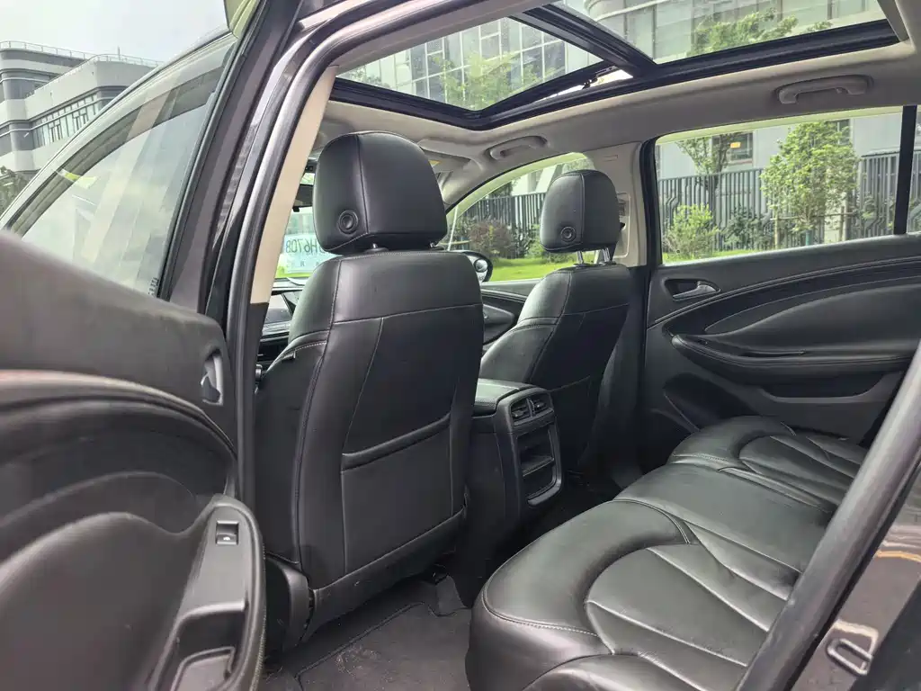 Buick Envision Plus 2016 — фото 8