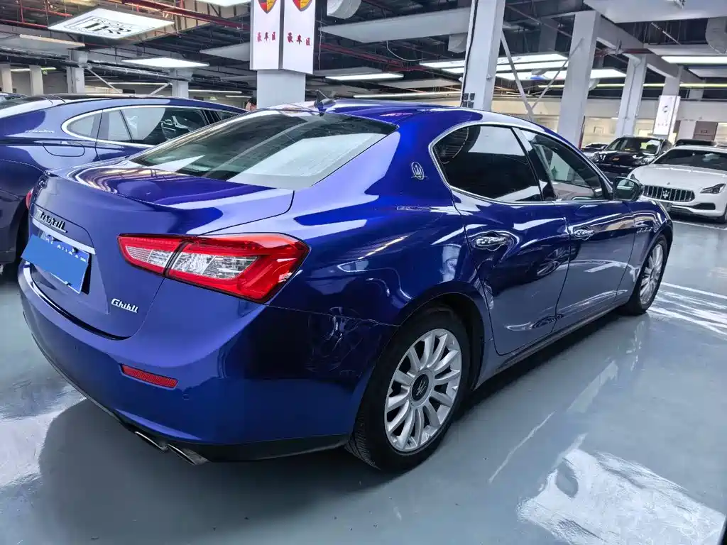 Maserati Ghibli 2016 — фото 15