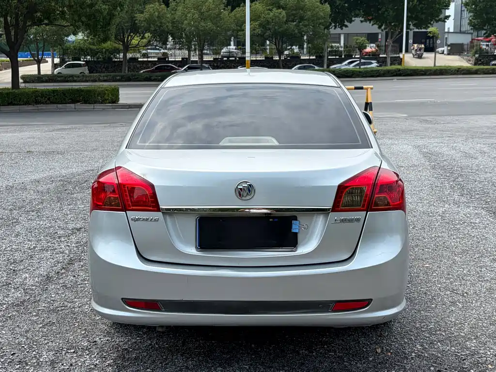 Buick Excelle 2014