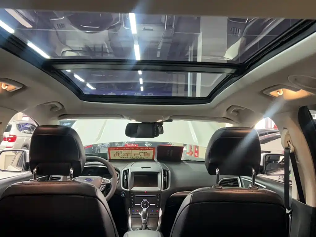Ford Edge 2015 — фото 15