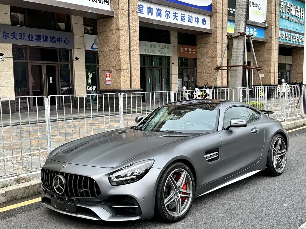 Mercedes-Benz AMG GT 2020 — фото 1